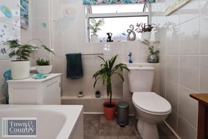 FORDWICH ROAD- click for photo gallery